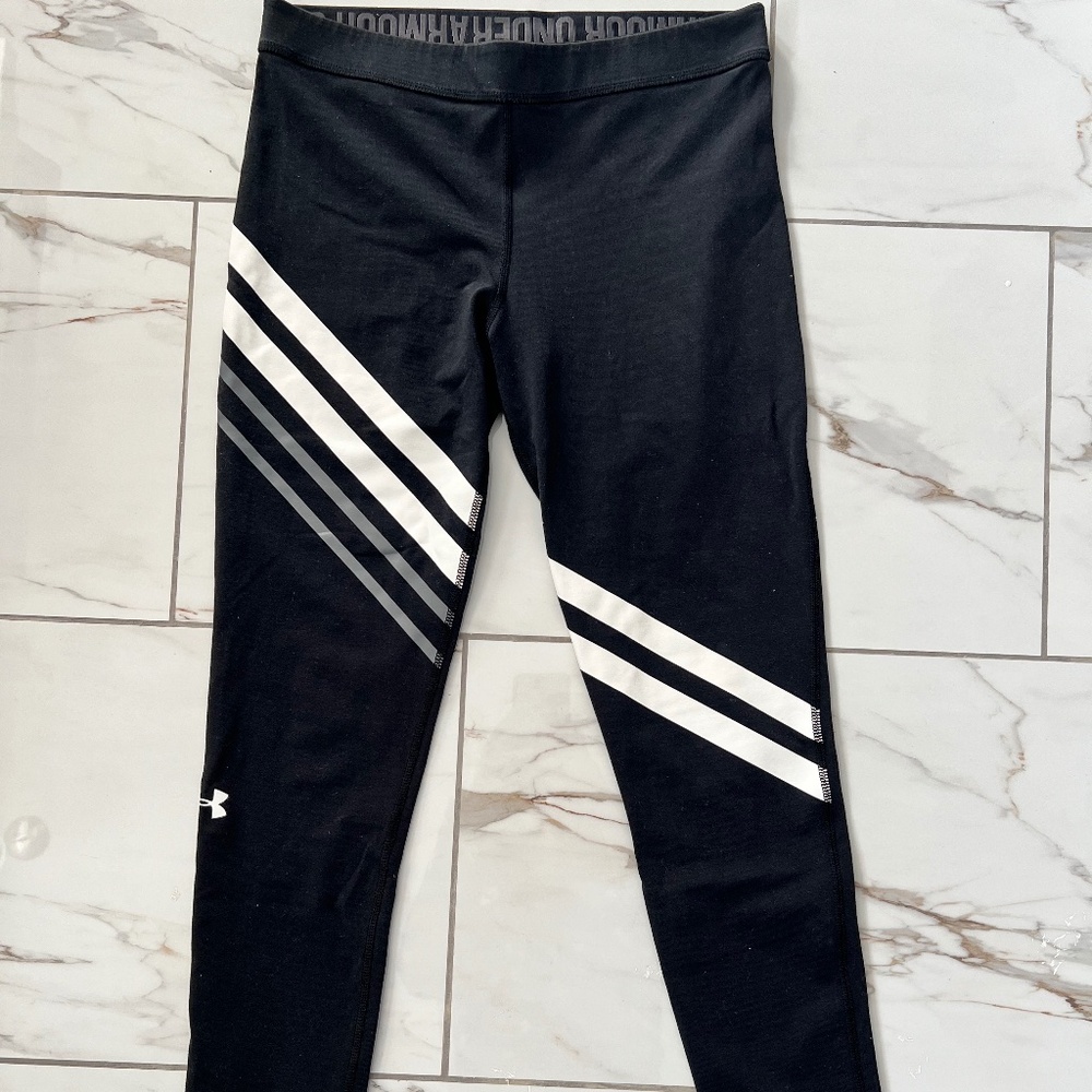 UNDER ARMOUR LEGGINGS